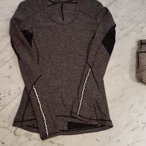 Lululemon long sleeve shirt